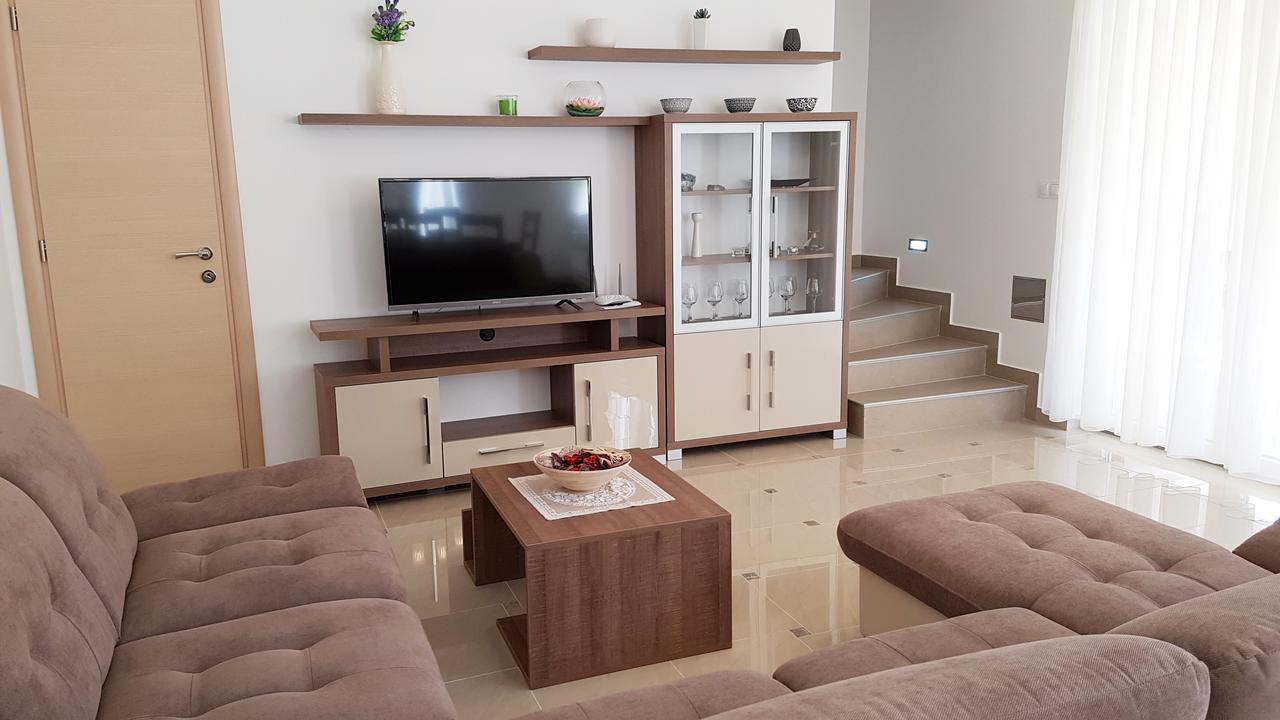 Villas Simag Banjole Exterior photo